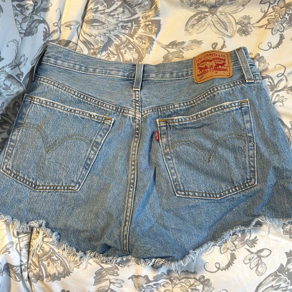 Levi shorts